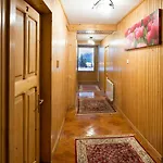 Irys فندق مبيت وإفطار 3*