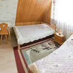 Irys فندق مبيت وإفطار 3*