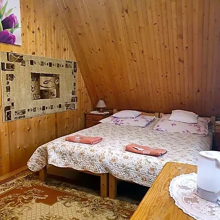 Irys Bed & Breakfast 3*